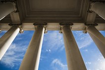Building pillars