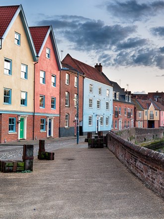 Houses by Norwich river