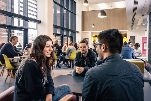  Students socialising in The University of Hull café