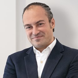 Aaron Etingen Aaron Etingen